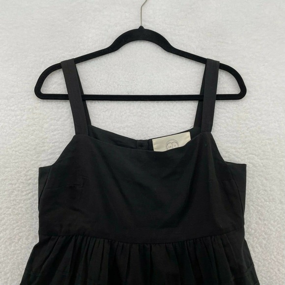 Amit Aggarwal womens top size medium Embroidered hem button back black - Picture 2 of 9